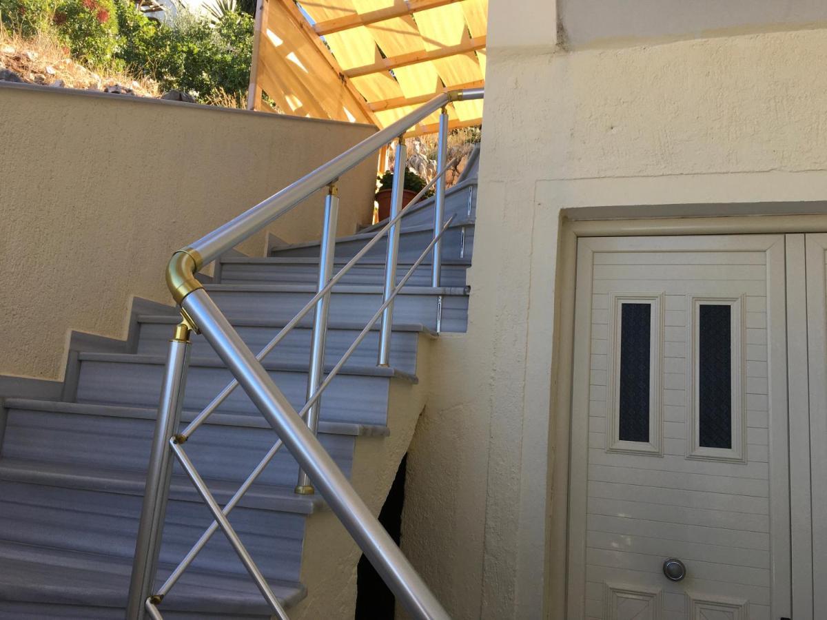 Bluemoon Suites Saranda Zewnętrze zdjęcie