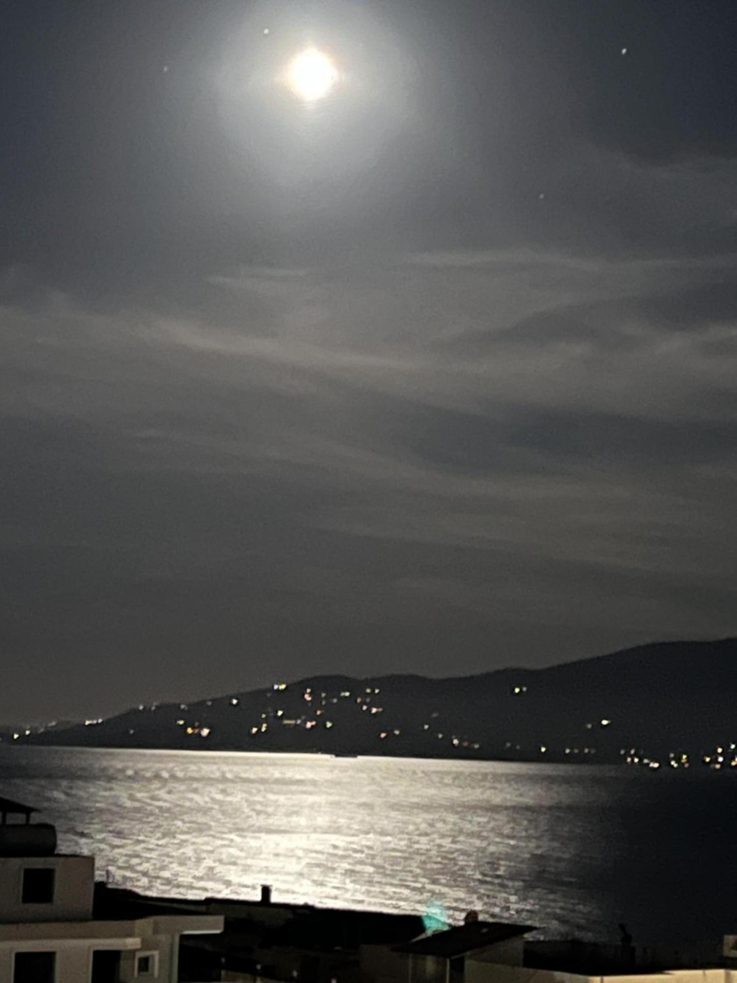 Bluemoon Suites Saranda Zewnętrze zdjęcie