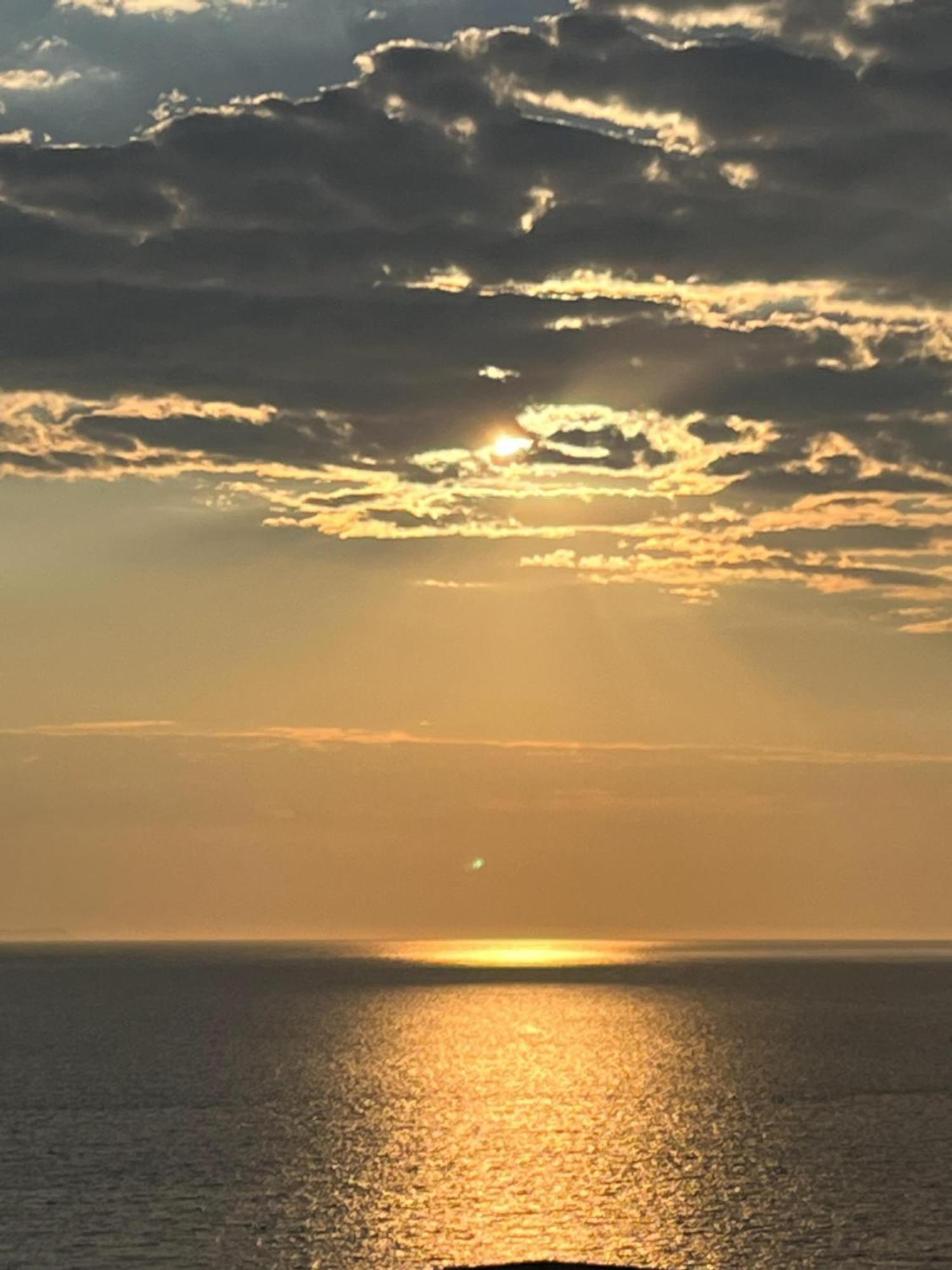 Bluemoon Suites Saranda Zewnętrze zdjęcie