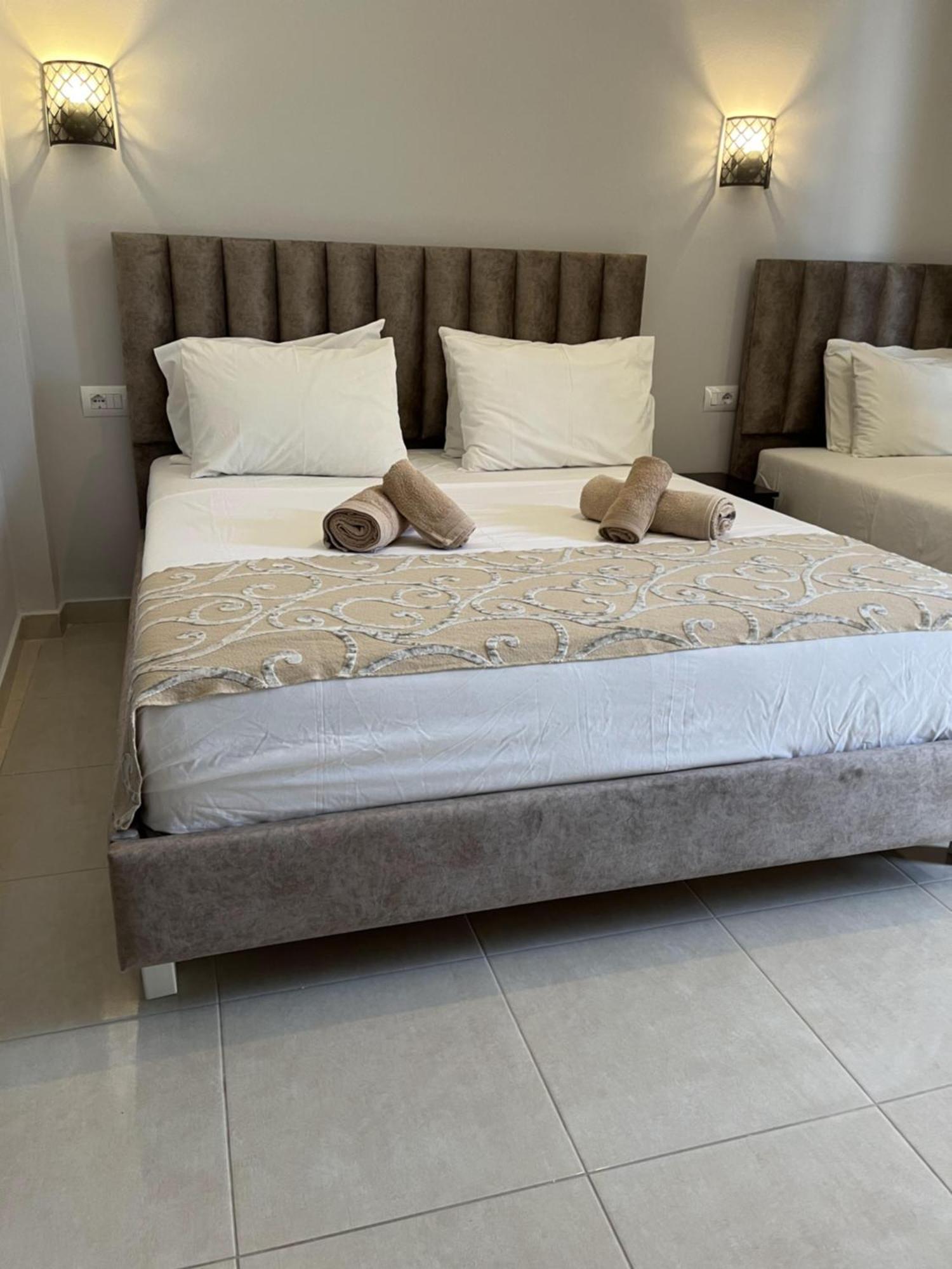 Bluemoon Suites Saranda Zewnętrze zdjęcie