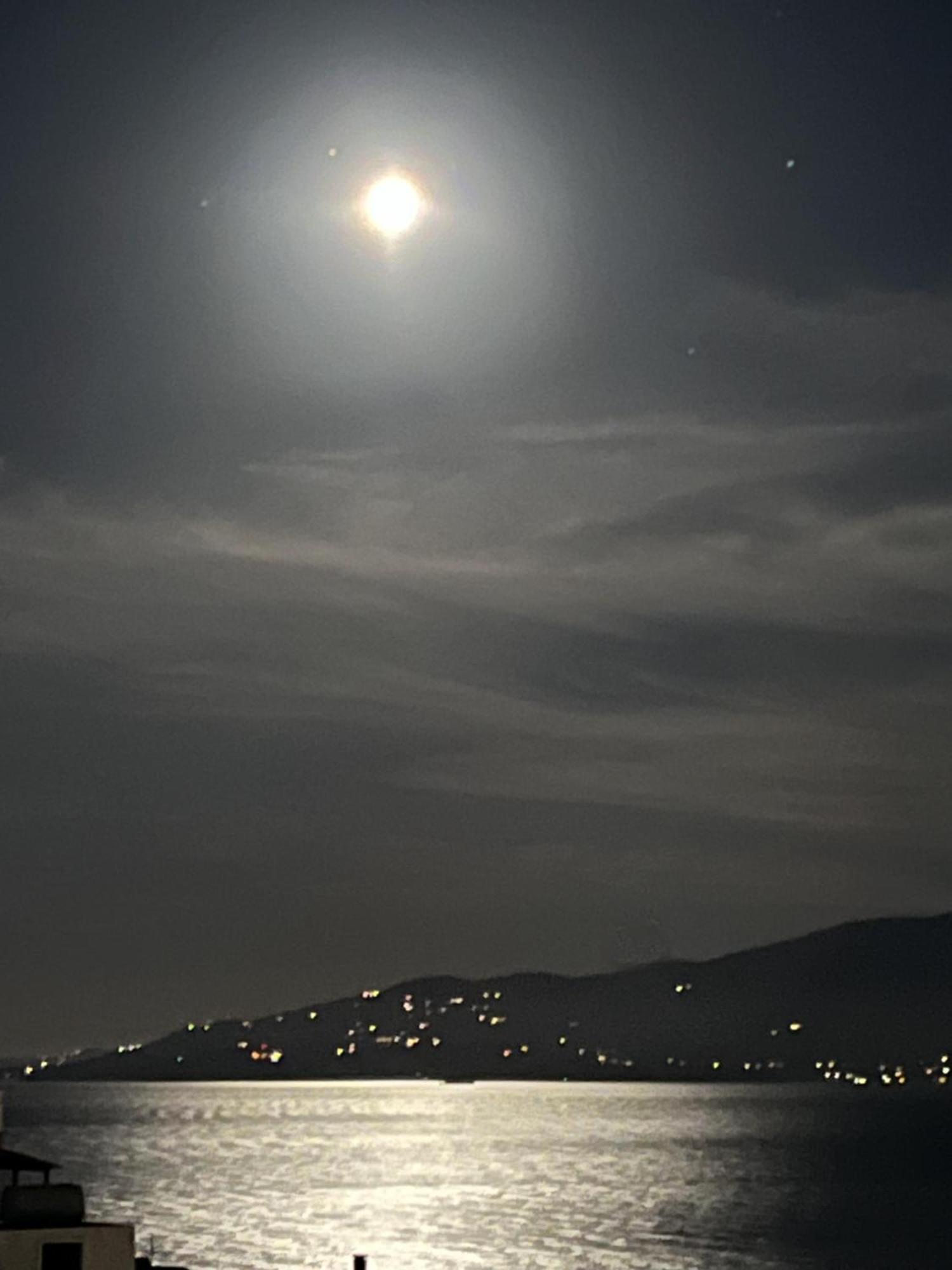 Bluemoon Suites Saranda Zewnętrze zdjęcie
