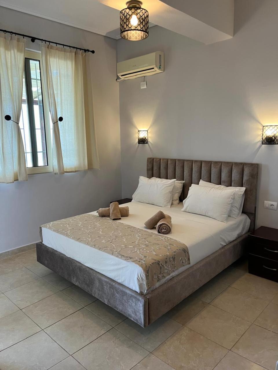 Bluemoon Suites Saranda Zewnętrze zdjęcie